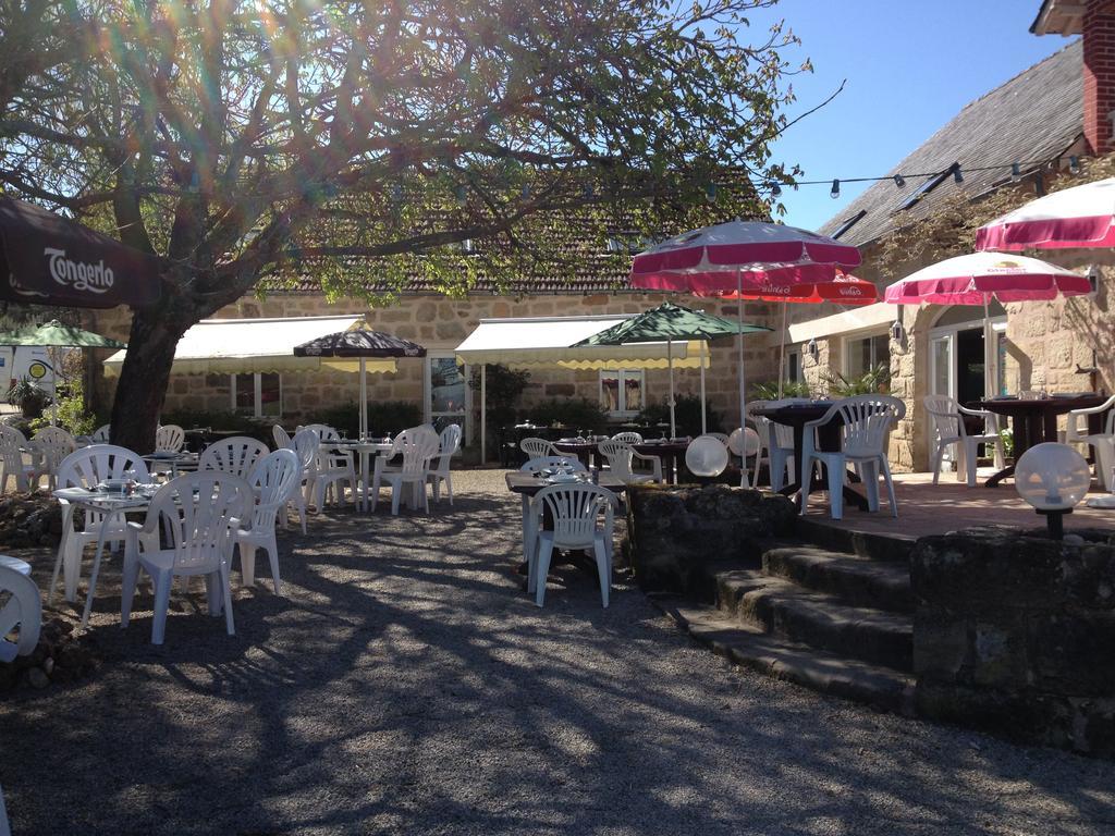 Hotel La Clef Des Champs Jugeals-Nazareth Esterno foto